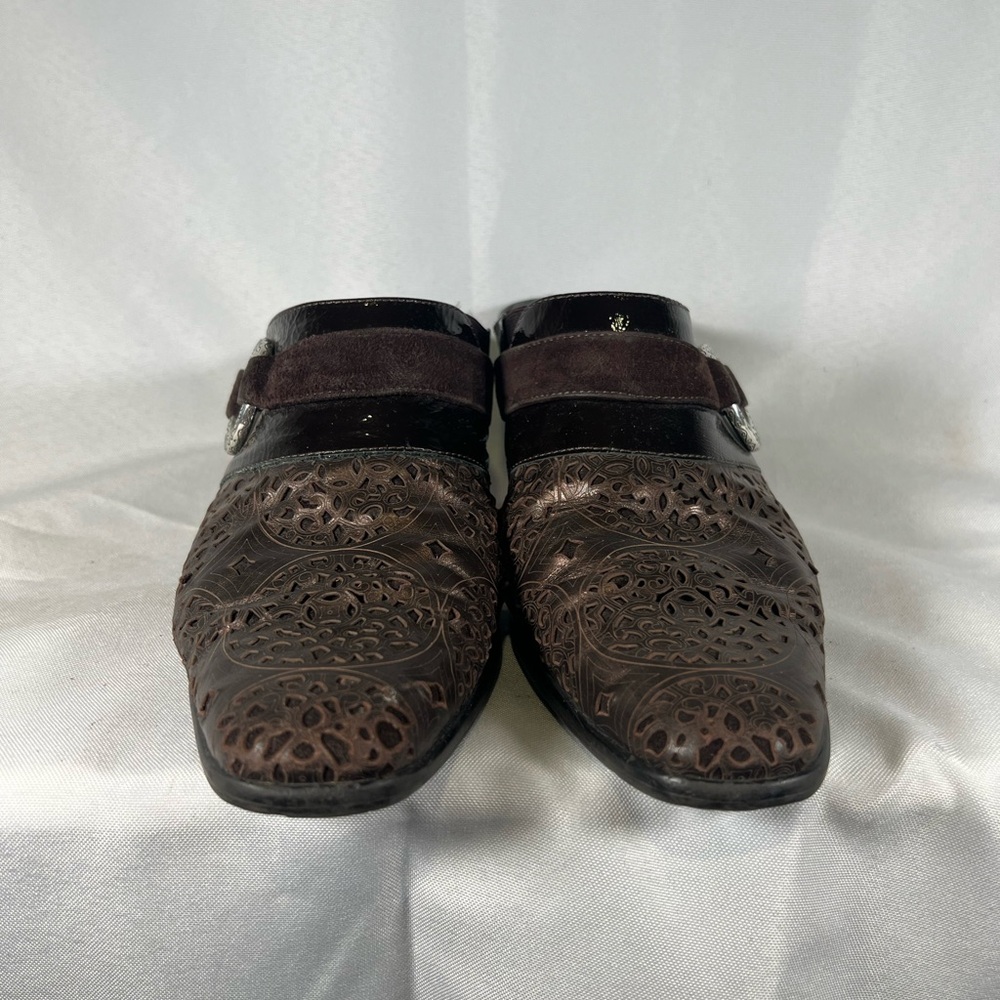 Brighton TALENT 9.5M Brown Real Leather Slip-On Mule Heels Laser Cut w/ Buckle